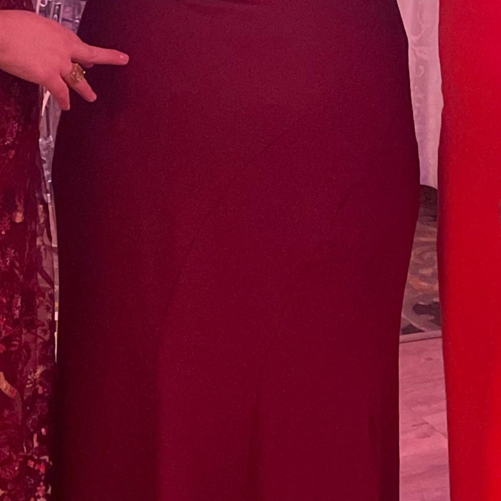 Terani off the shoulder burgundy dress - Picture 8 of 10